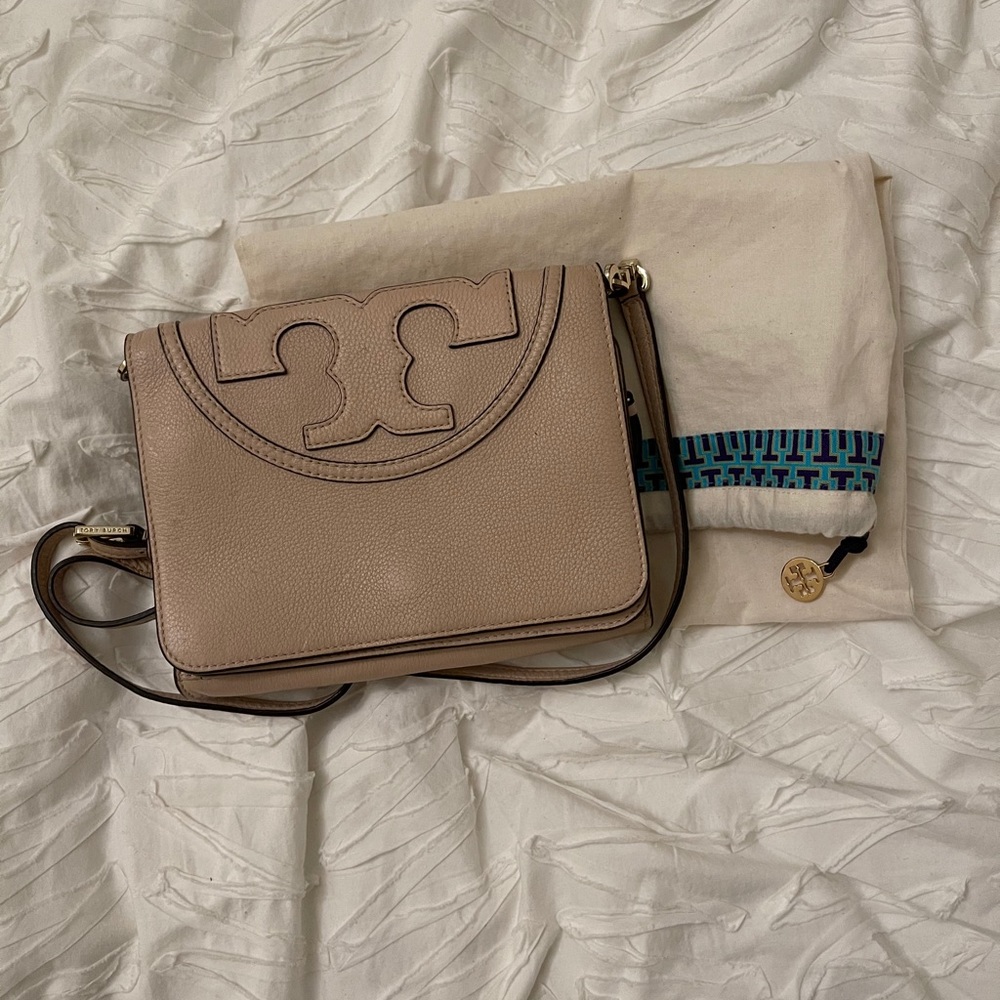 Tory Burch light pink crossbody